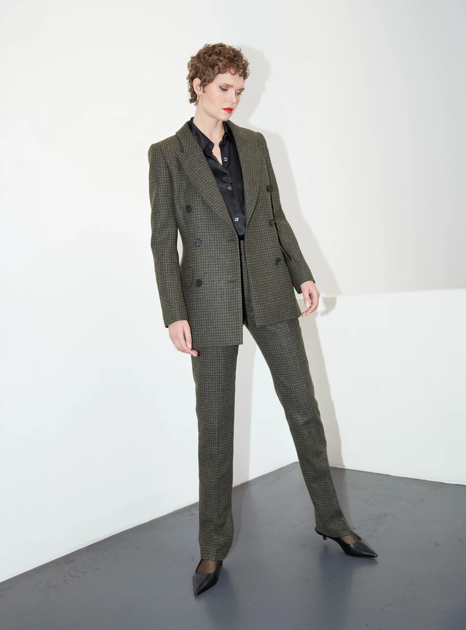 Look aus der Elena Nancu Herbst/Winter Kollektion 2026/27